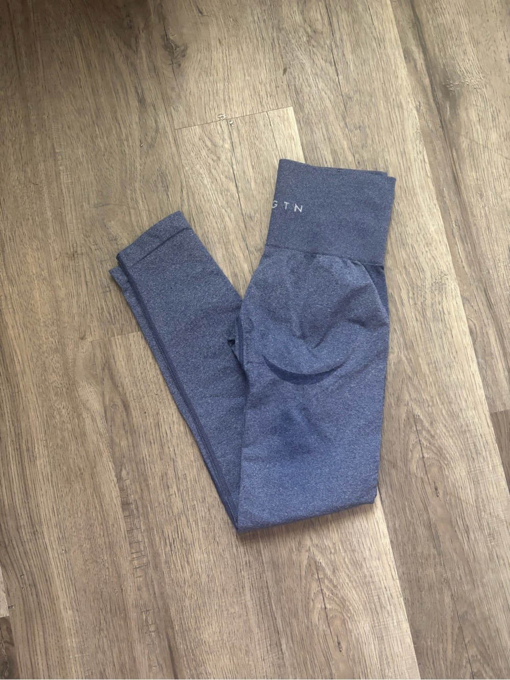 NVGTN Navy Blue High-Waist Butt Lifting Leggings